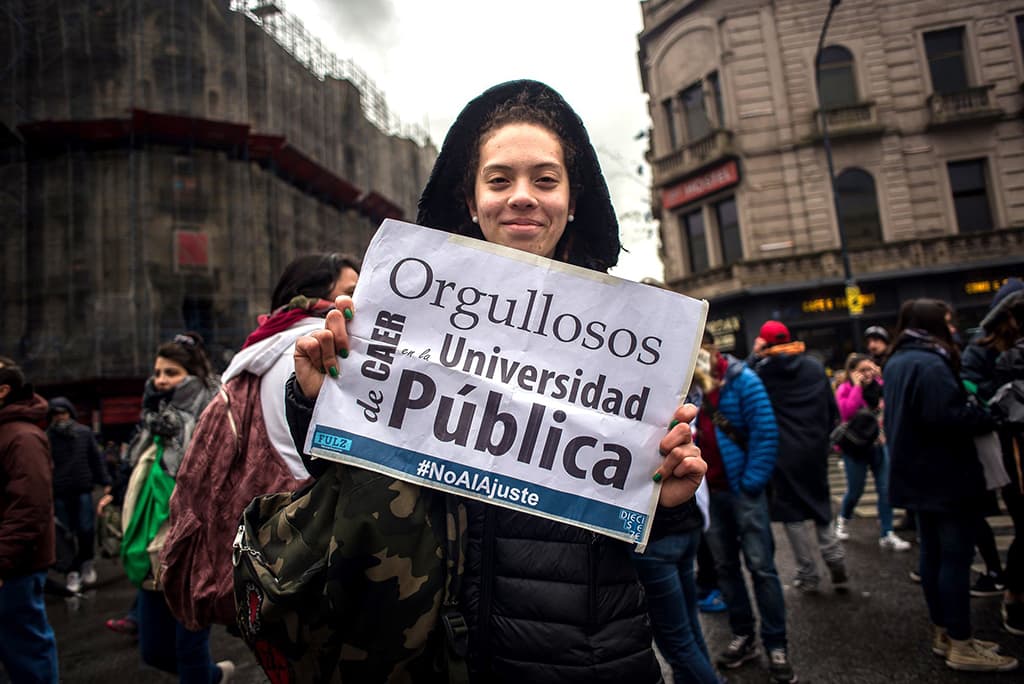 Análisis sobre la crisis actual en la educación pública nacional